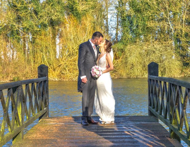 wedding photography, buckinghamshire, Bershire, High Wycombe, Amersham, Beaconsfield, waddesdon manor, wedding, bride and groom.